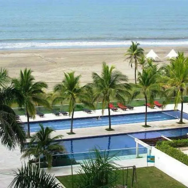 Apartment Amplio Apt De 3 Alcobas Edificio Primera Linea De Playa Cartagena Colombia