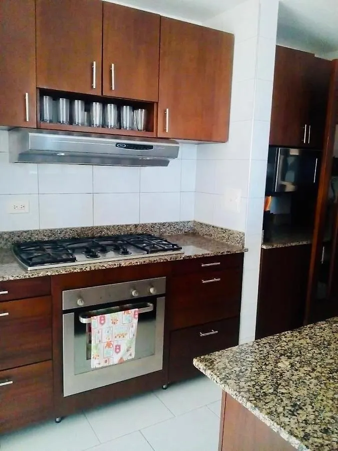Amplio Apt De 3 Alcobas Edificio Primera Linea De Playa Cartagena 0*,