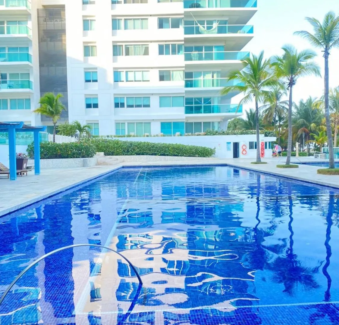 Amplio Apt De 3 Alcobas Edificio Primera Linea De Playa Cartagena Apartment