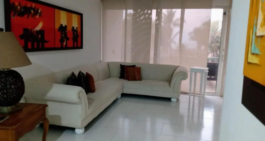 Amplio Apt De 3 Alcobas Edificio Primera Linea De Playa Cartagena Apartment